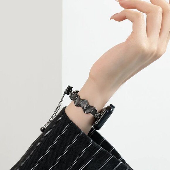 Apple Watch Band Adjustable Slim Stylish Strap Silver Stainless Chain - Black - Picture 6 of 7